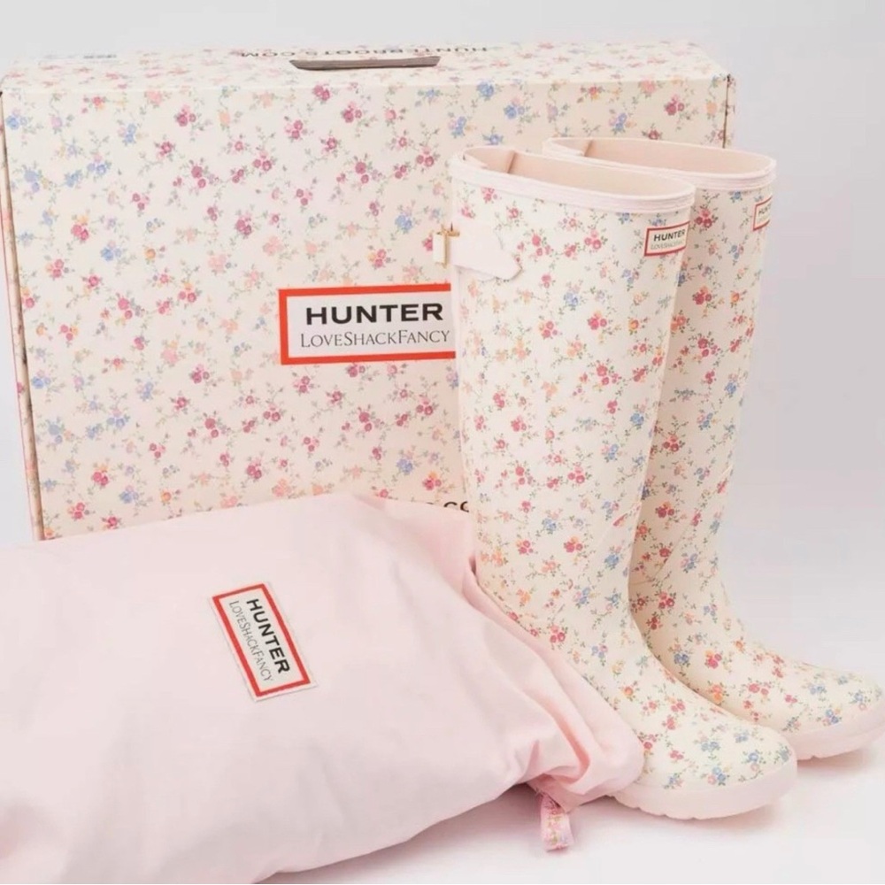 Loveshackfancy Hunter SIZE 8 Floral Rain Boots - sunrise confetti brand new